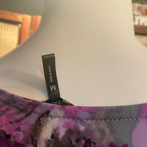 Floral Blouse - Picture 3 of 4